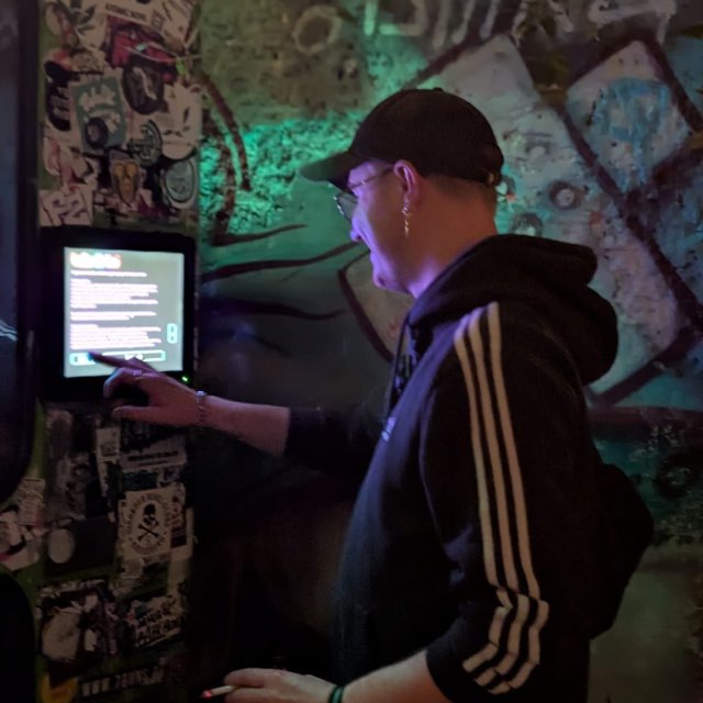 Gabriel Werres am DJ-Pult