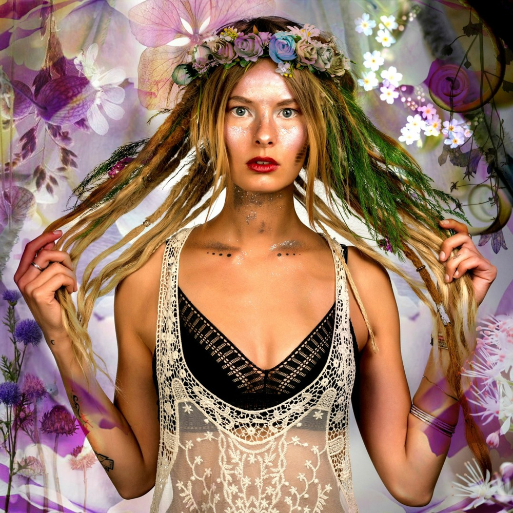 Suzie Fleur Portrait